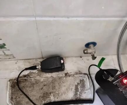 北湖屋顶漏水维修公司分享下卫生间漏水的危害及解决方法